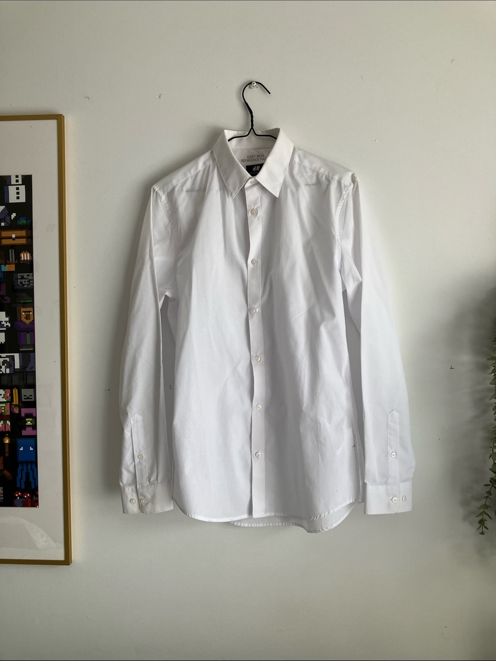 H&M Men's White Long-Sleeve Dress Shirt